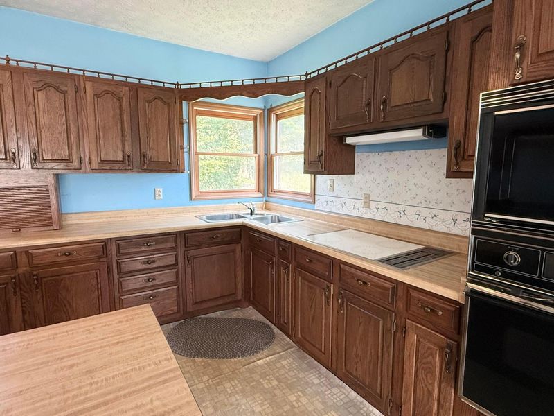 16480 State Route 328 , Logan, OH 43138 Photo 15