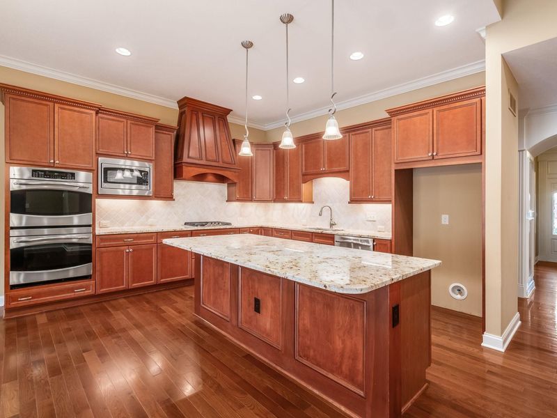 6470 Wesley Way, Westerville, OH 43082 Photo 10
