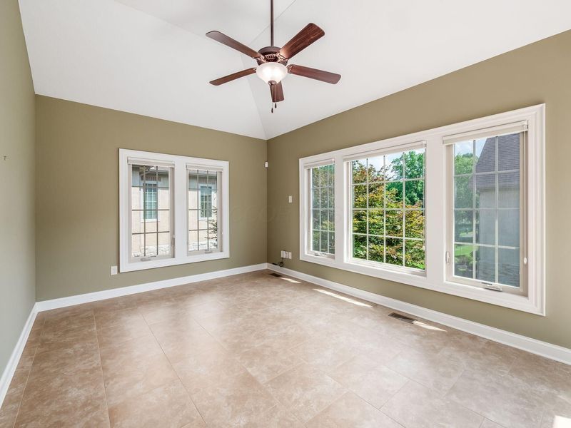 6470 Wesley Way, Westerville, OH 43082 Photo 18