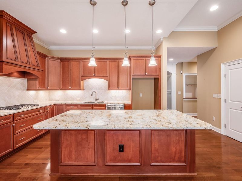 6470 Wesley Way, Westerville, OH 43082 Photo 8