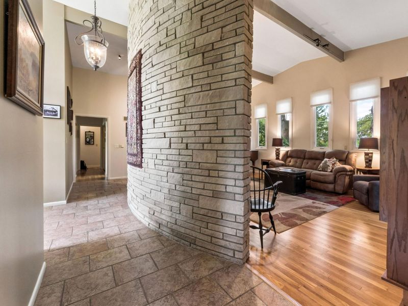 6834 Hardwood Drive, Galloway, OH 43119 Photo 7