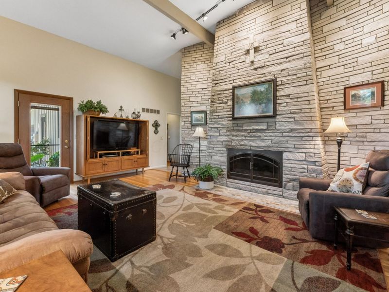 6834 Hardwood Drive, Galloway, OH 43119 Photo 9