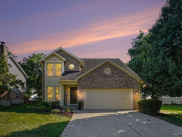 5617 Villas Creek Drive, Mason, OH 45040