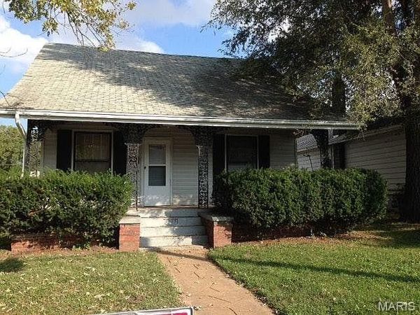 2018 N 3rd Street , St Charles, MO 63301