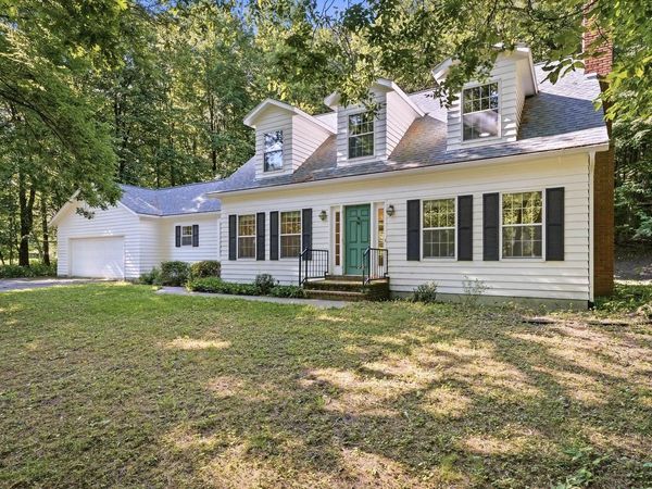 137 Canterbury ROAD, Eau Claire, WI 54701