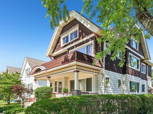 2532 N Humboldt BOULEVARD, Milwaukee, WI 53212