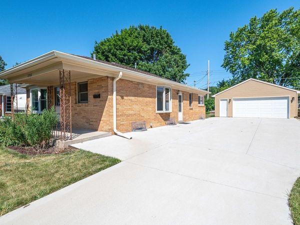 2906 Delaware AVENUE, Racine, WI 53403