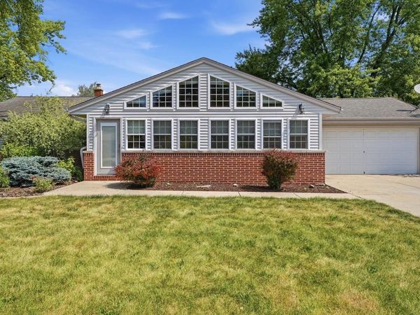 16730 Willow Ridge LANE, Brookfield, WI 53005