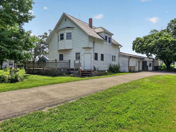 3483 E 2350th Road , Marseilles, IL 61341