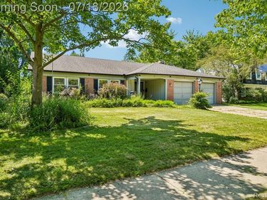 4855 Butler Drive, Troy, MI 48085
