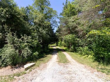 408 Columbiaville Road, Deerfield Twp, MI 48421