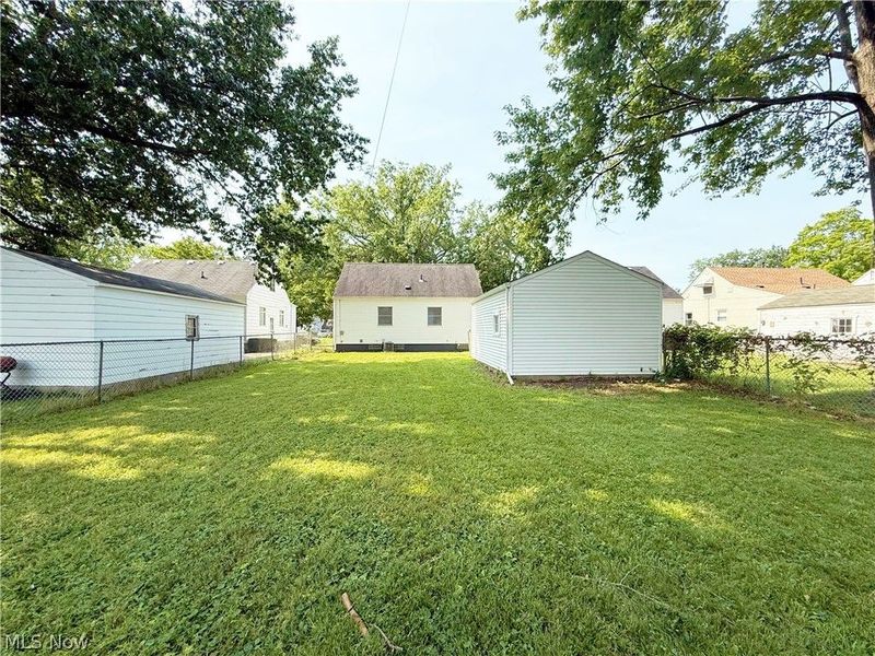 522 Eastern Heights Boulevard , Elyria, OH 44035 Photo 8