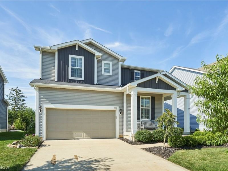 180 Nottingham Way, Wadsworth, OH 44281 Photo 2