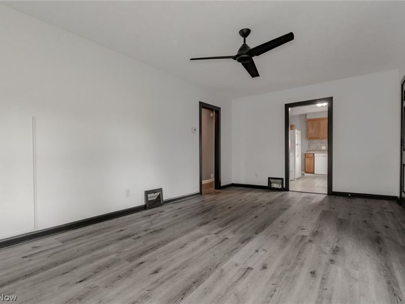 7987 Euclid Chardon Road, Kirtland, OH 44094 Photo 15