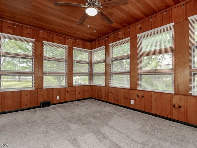 7987 Euclid Chardon Road, Kirtland, OH 44094 Photo 19