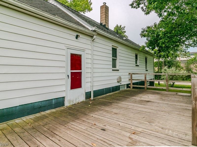7987 Euclid Chardon Road, Kirtland, OH 44094 Photo 8