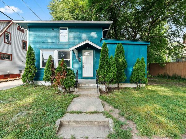 3616 Smith Street, Fort Wayne, IN 46806