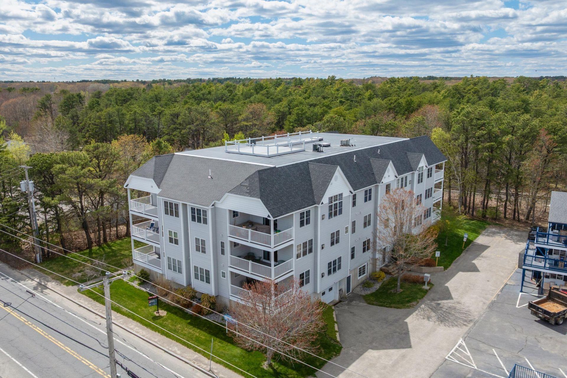 170 East Grand Avenue  Old Orchard Beach, ME 04064