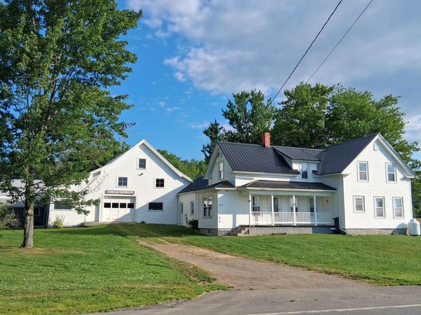 380 Clinton Avenue , Winslow, ME 04901