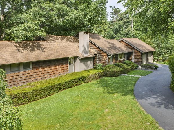 210 Falmouth Road, Falmouth, ME 04105