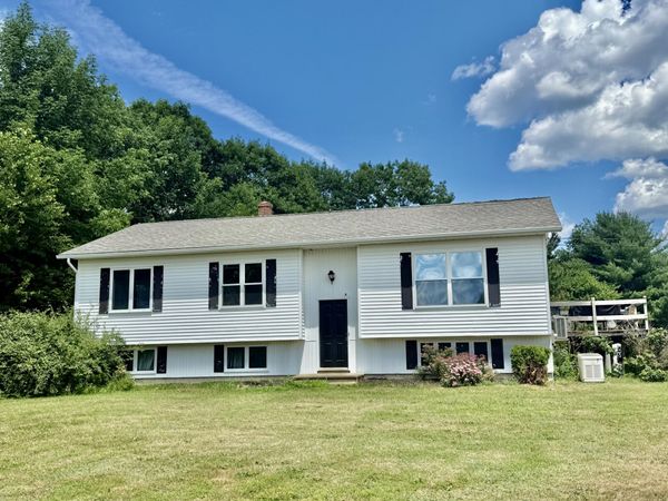 12 Grace Snow Drive , Glenburn, ME 04401