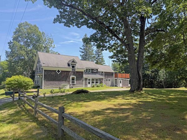 9 Laurel Street , Ellsworth, ME 04605