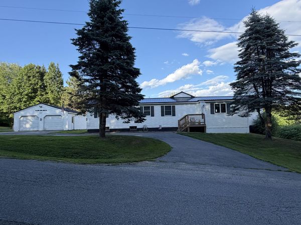 1245 Ward Hill Road , Plymouth, ME 04969