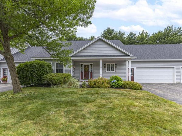 19 Mackworth Lane , Unit 19, Cumberland, ME 04110