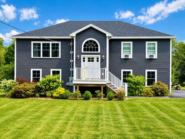 1197 Western Avenue , Hampden, ME 04444