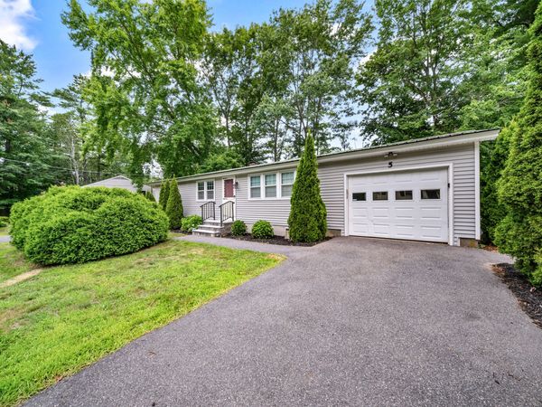 5 Camden Avenue , York, ME 03909