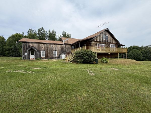 8 Steward Road , Monson, ME 04464