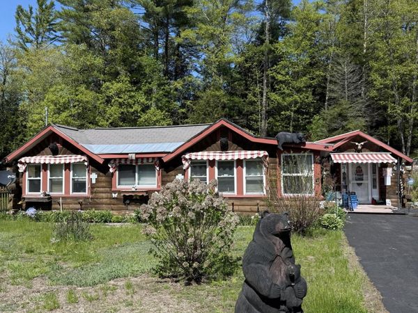 5 Crooked River Causeway , Albany Twp, ME 04217