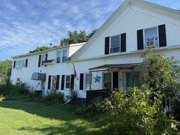 415 Bath Road , Brunswick, ME 04011