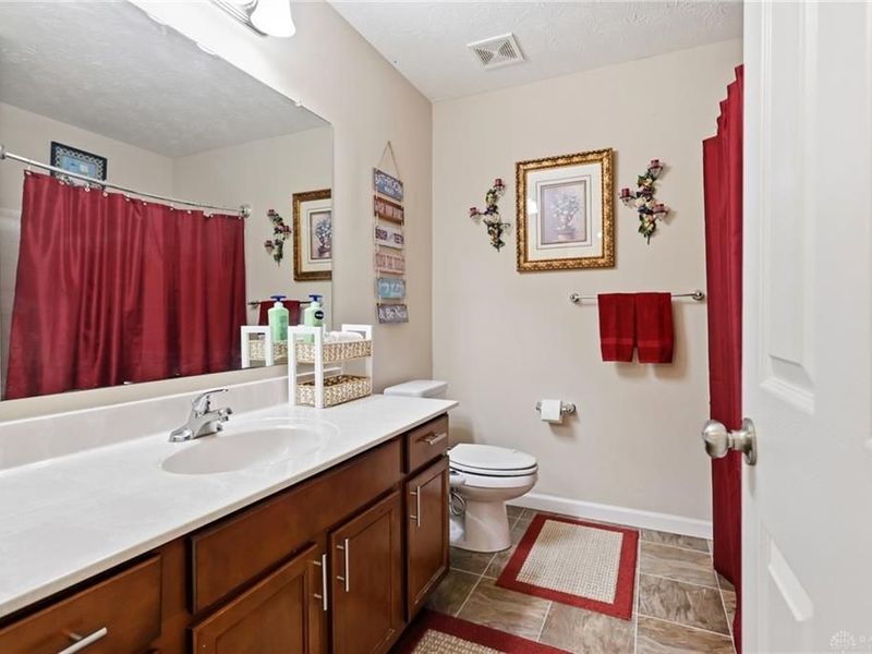 4236 Silver Oak Way, Huber Heights, OH 45424 Photo 32