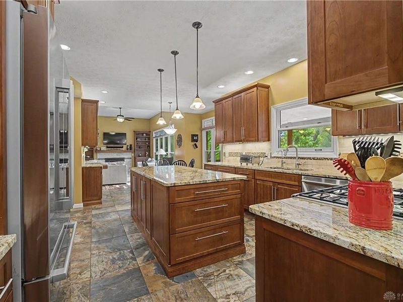 332 Box Elder Drive, Washington Township, OH 45458 Photo 16