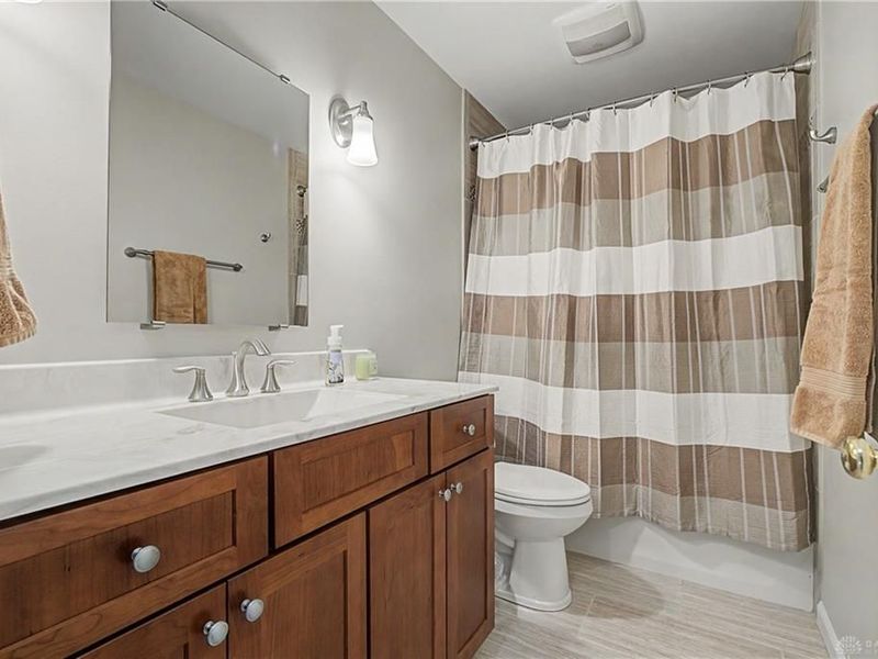 332 Box Elder Drive, Washington Township, OH 45458 Photo 33