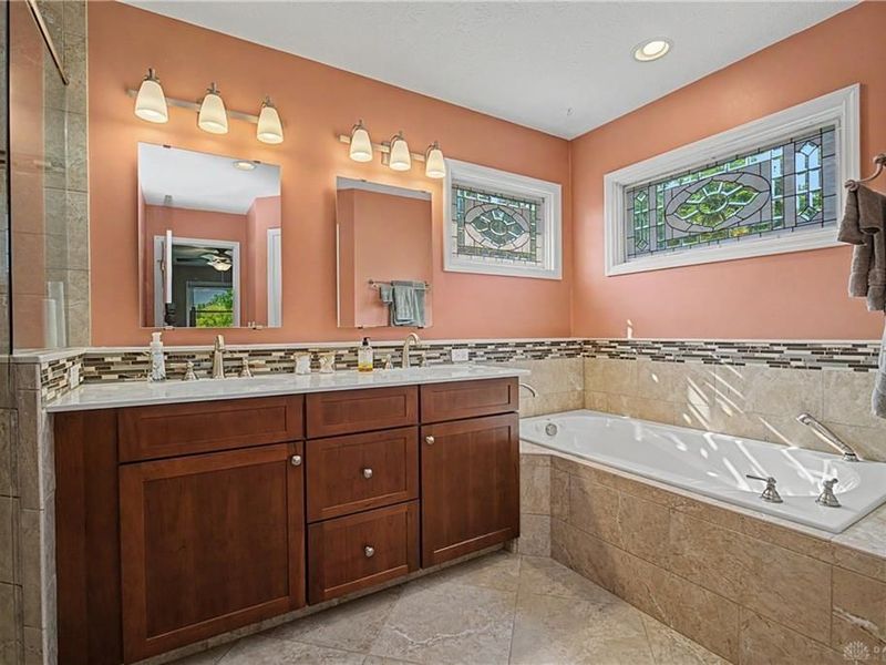 332 Box Elder Drive, Washington Township, OH 45458 Photo 45