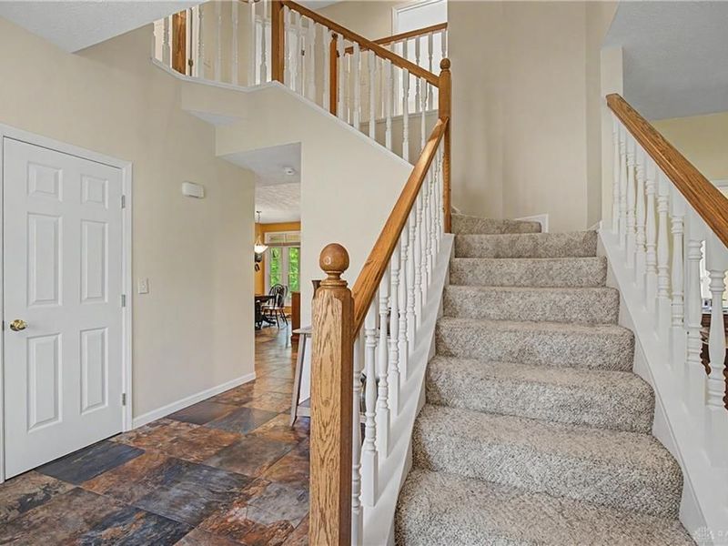 332 Box Elder Drive, Washington Township, OH 45458 Photo 8