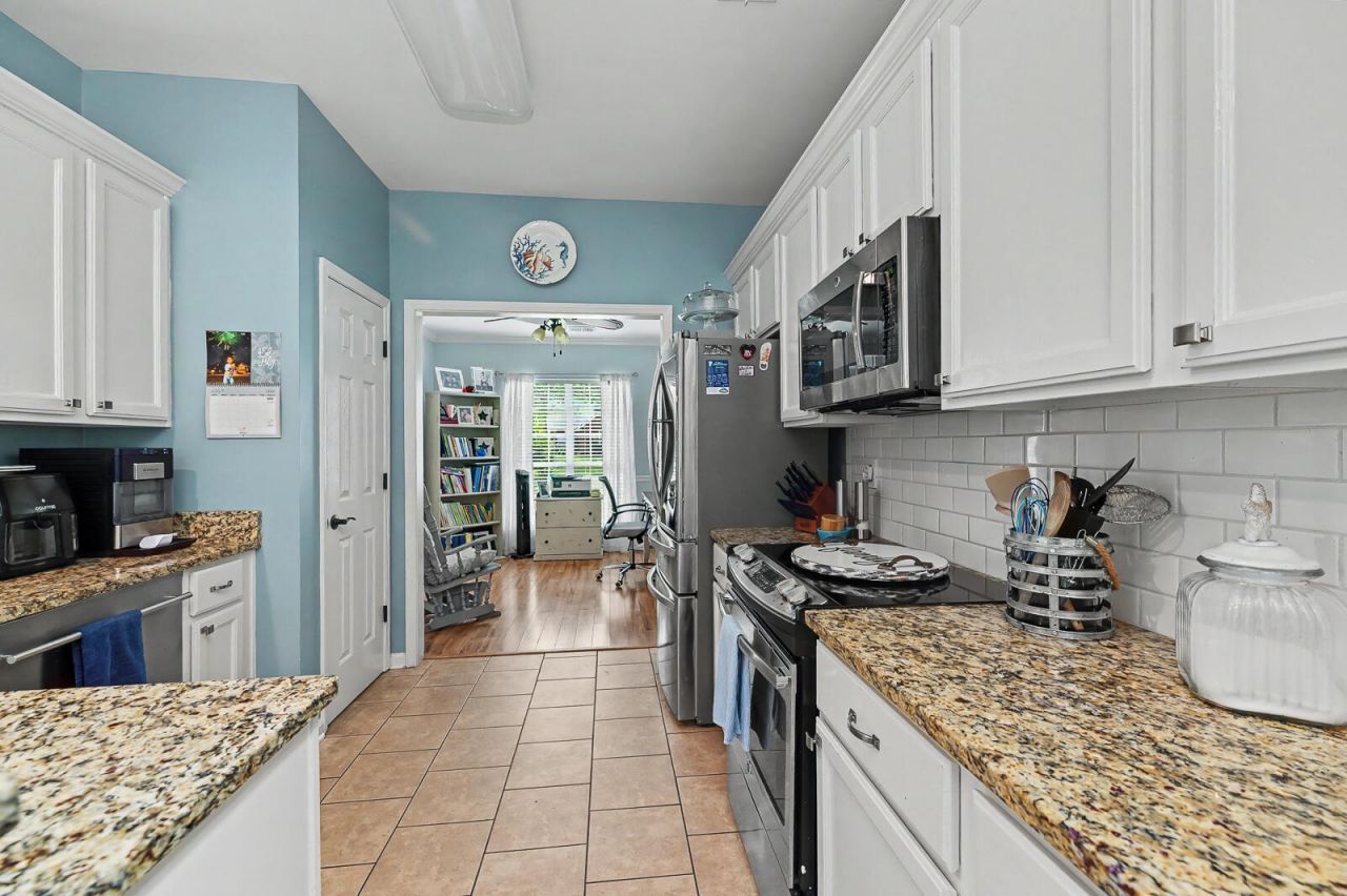 505 Pointe Of Oaks Road Photo 13