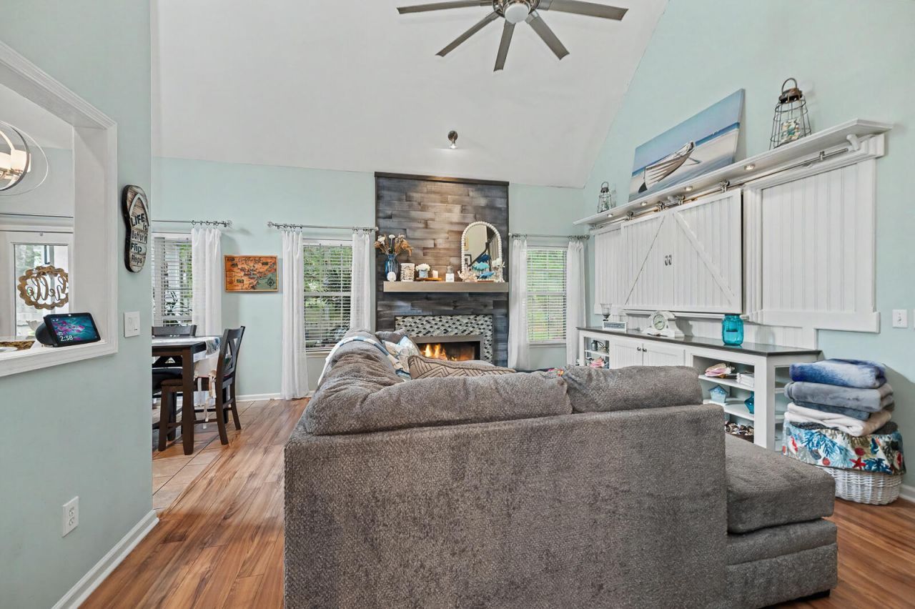 505 Pointe Of Oaks Road Photo 16
