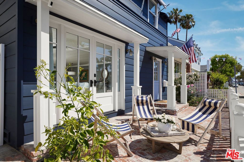 204 Pearl Avenue, Newport Beach, CA 92662 Main Photo