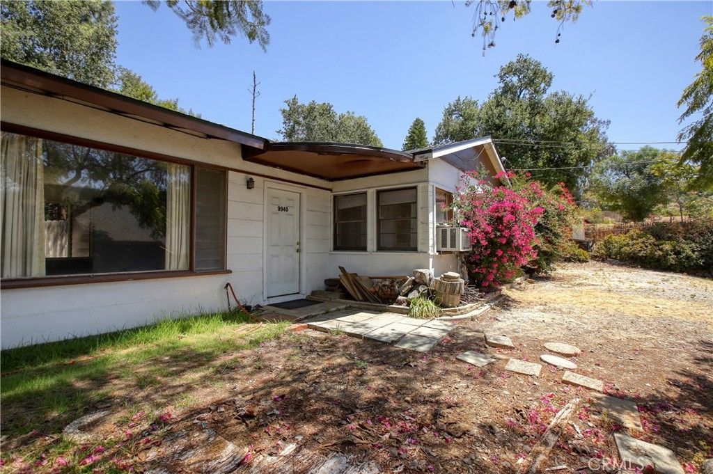 9940 Sunland Boulevard , Shadow Hills, CA 91040 Main Photo