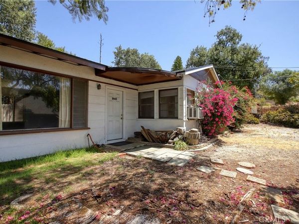 9940 Sunland Boulevard , Shadow Hills, CA 91040