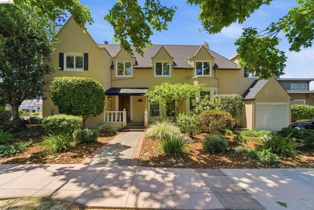 235 Highland Ave , Piedmont, CA 94611 Main Photo