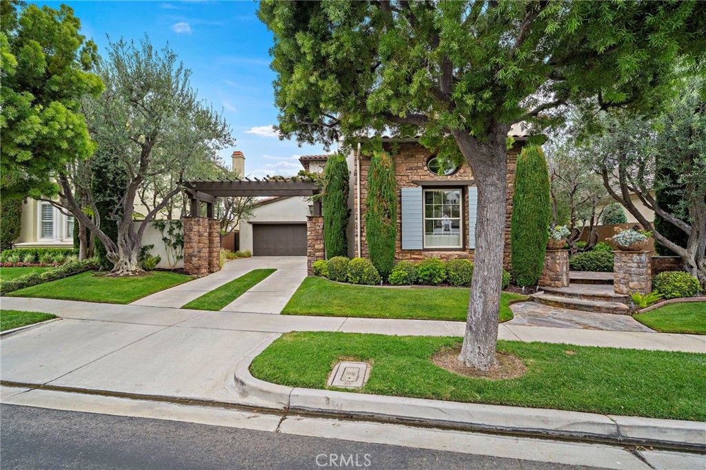 17 Ferrand , Newport Coast, CA 92657 Main Photo