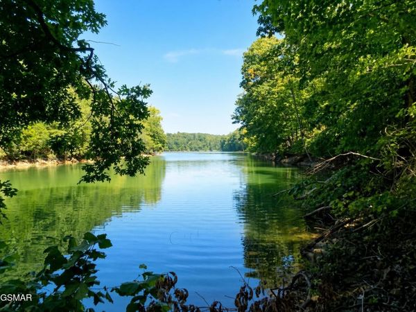 35 Graystone Shoals, Unit 35, Morristown, TN 37814