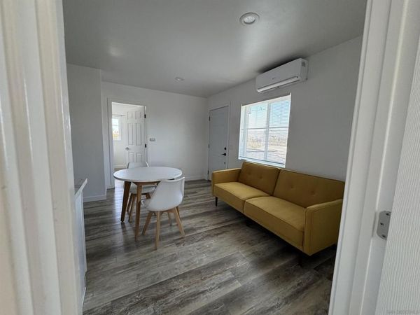 4462 32nd , San Diego, CA 92116