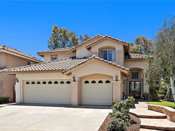 4 Via Onza , Rancho Santa Margarita, CA 92688