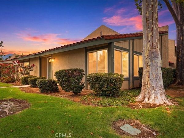 1304 Camelot Drive, Corona, CA 92882