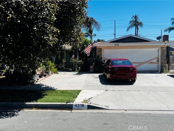 4318 Silver Dr., Santa Ana, CA 92703